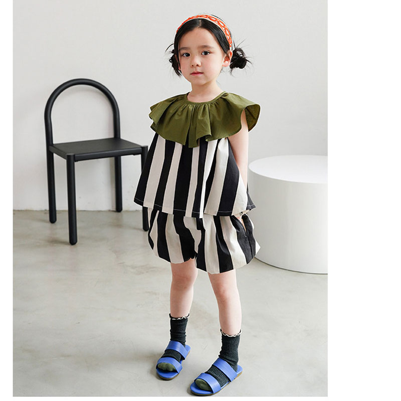 Girls-Clothing-Sets-Summer-Children-s-Lotus-Collar-Tops-Bell-Bottoms-Clothes-for-Kids-Children-Designer-5.jpg