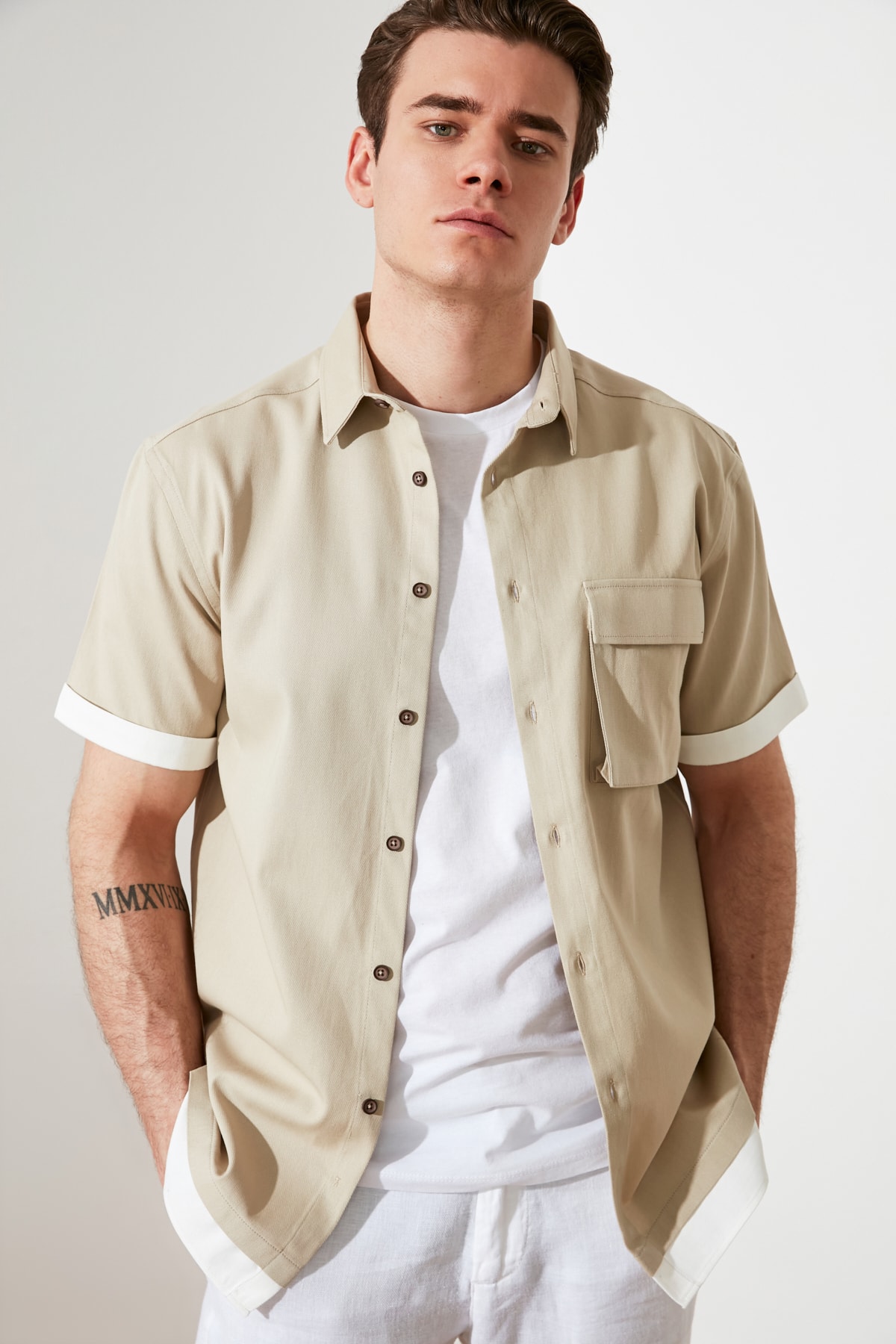 Men-s-Regular-Fit-shirt-collar-short-sleeve-pocket-shirt-TMNSS21GO1084.jpg