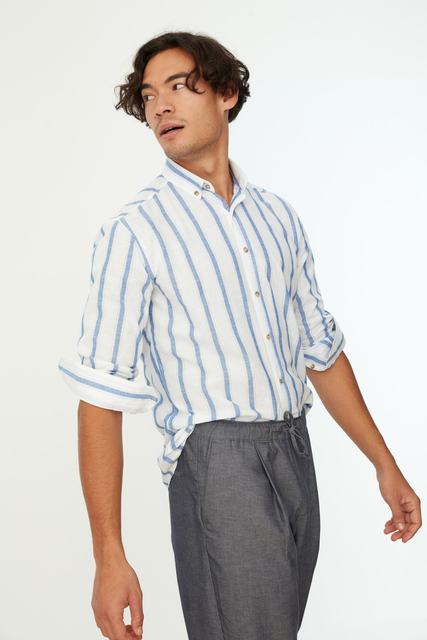 Trendyol men's buttoned collar shirt TMNSS20GO0093 - Image 6