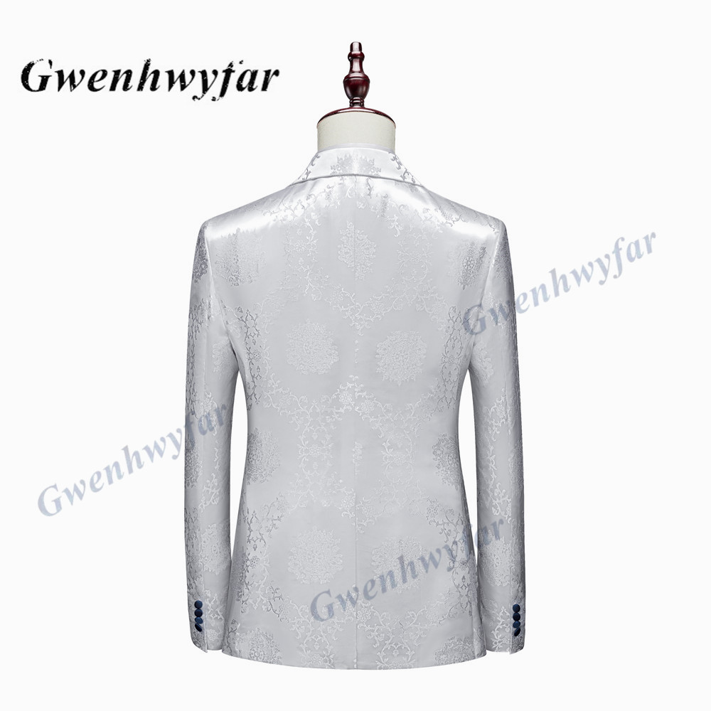 Gwenhwyfar-High-Quality-Men-Wedding-Tuxedos-2022-Mist-Pink-Peak-Lapel-Men-Blazer-Trousers-Waistcoat-in-2.jpg
