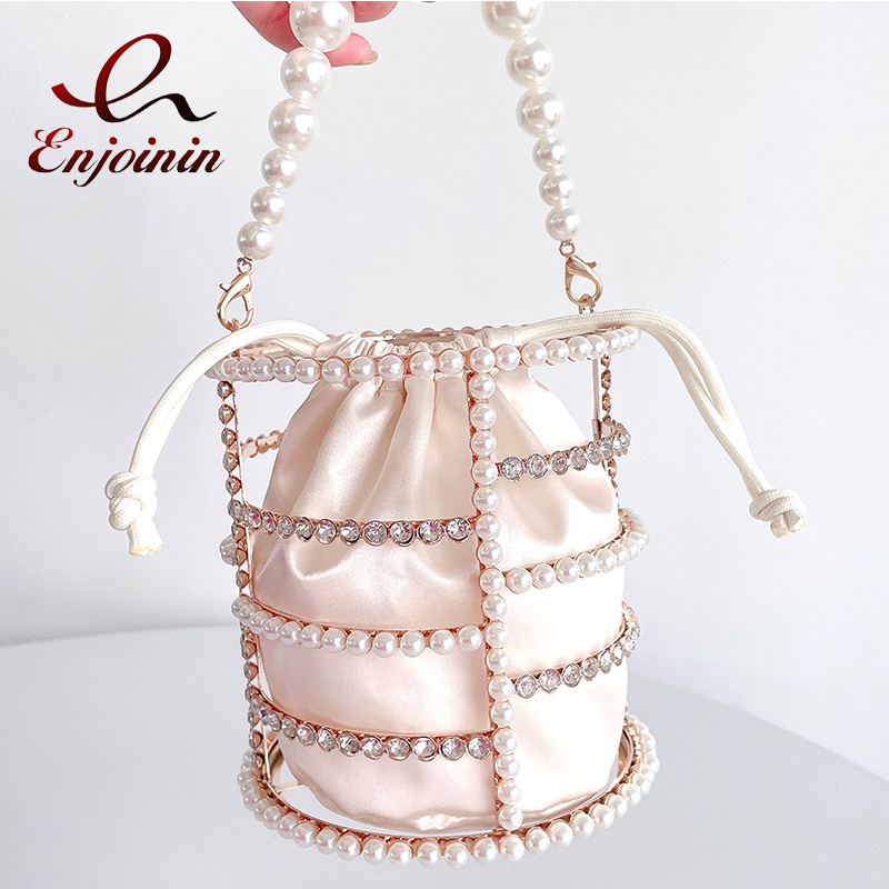 Luxury-Pearl-Diamond-Party-Clutch-Evening-Bags-for-Women-Designer-Purse-and-Handbags-Rhinestone-Hollow-Out.jpg